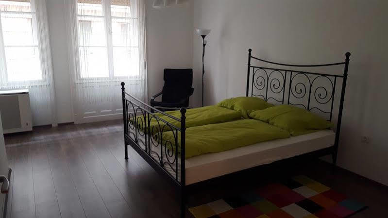 Hostel Walking Bed Budapest Downtown Exterior foto